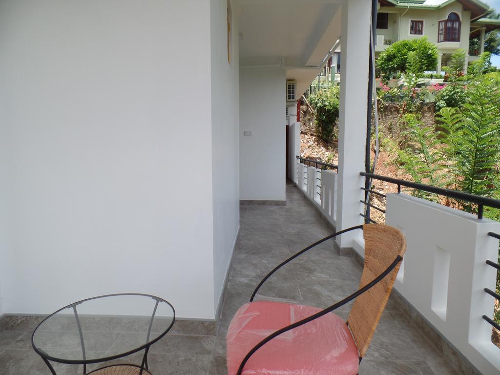 Kandyan Bluestar Villa Luaran gambar