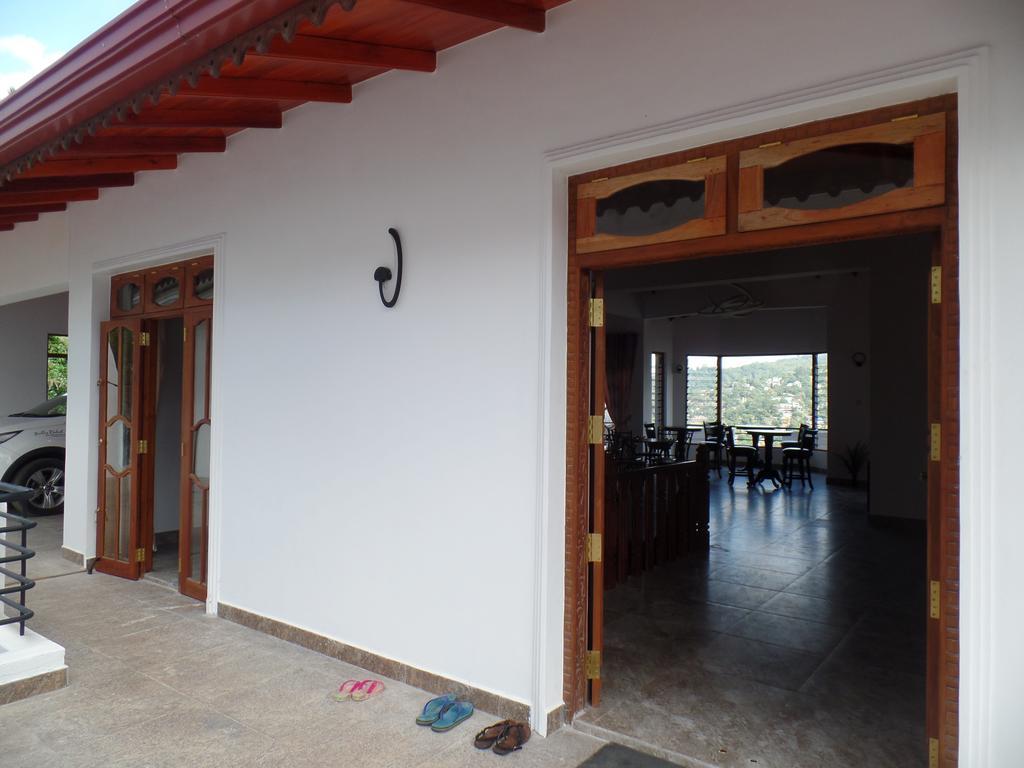 Kandyan Bluestar Villa Luaran gambar