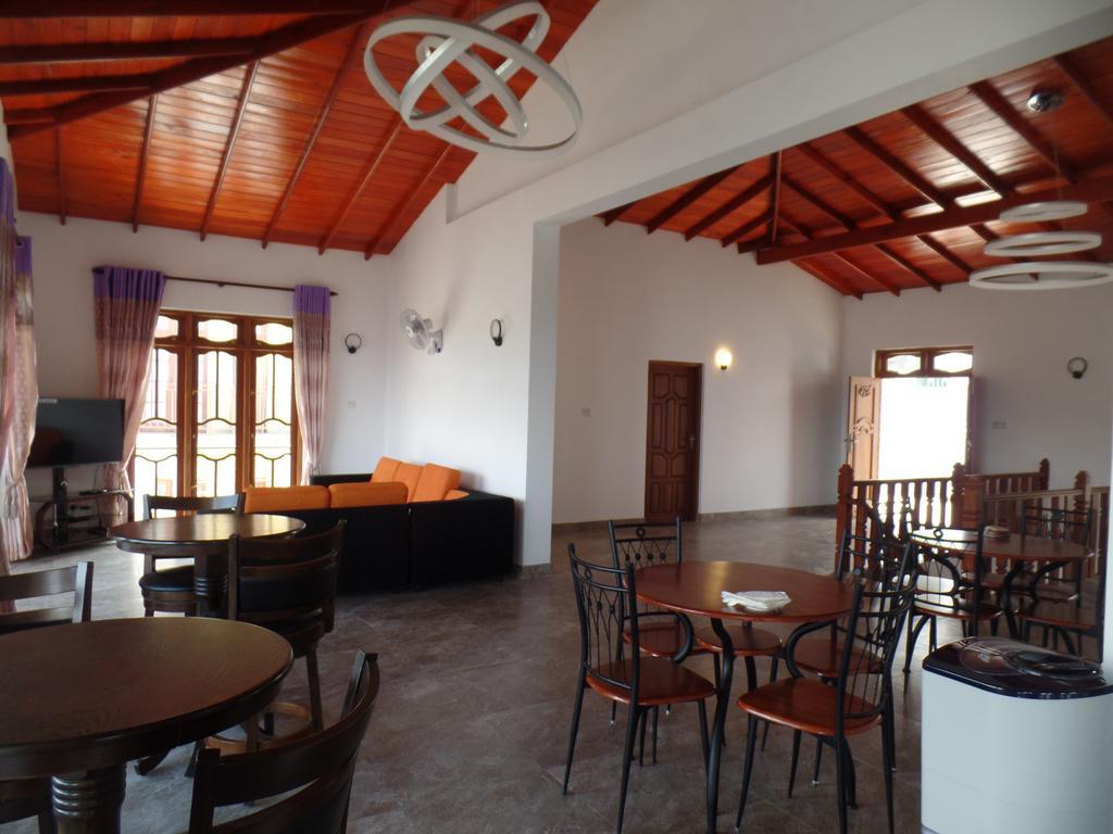 Kandyan Bluestar Villa Luaran gambar