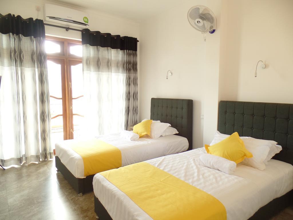 Kandyan Bluestar Villa Luaran gambar