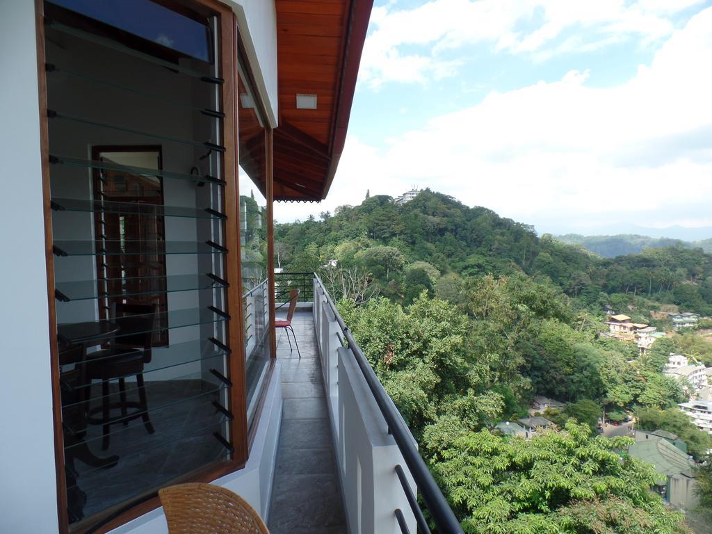 Kandyan Bluestar Villa Luaran gambar