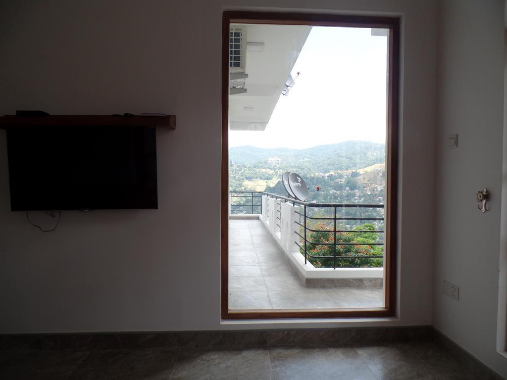 Kandyan Bluestar Villa Luaran gambar